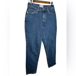 Everlane The Curvy Cheeky Crop Jean